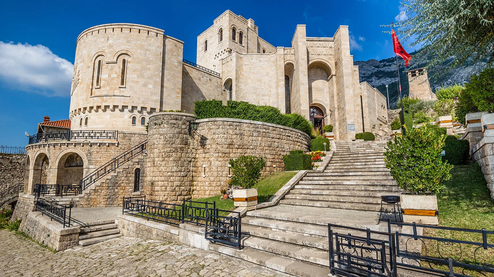 Besichtigung der Burg von Tirana