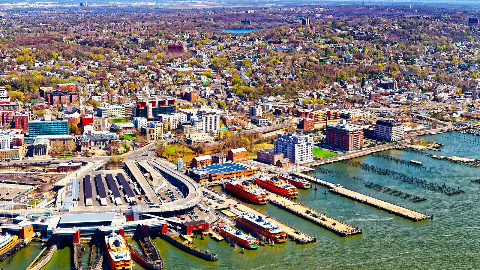 Luftaufnahme von Staten Island im Süden von New York