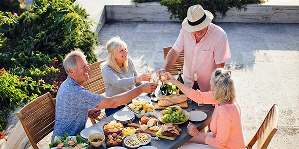 Gemeinsam essen in spanien