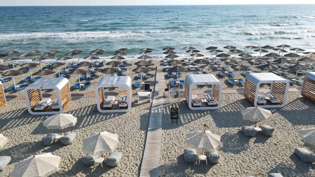 Evilion_Hotel_Strand