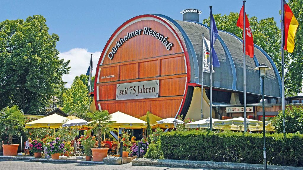 Bundesgartenschau Größtes Weinfass der Welt in Bad Dürkheim