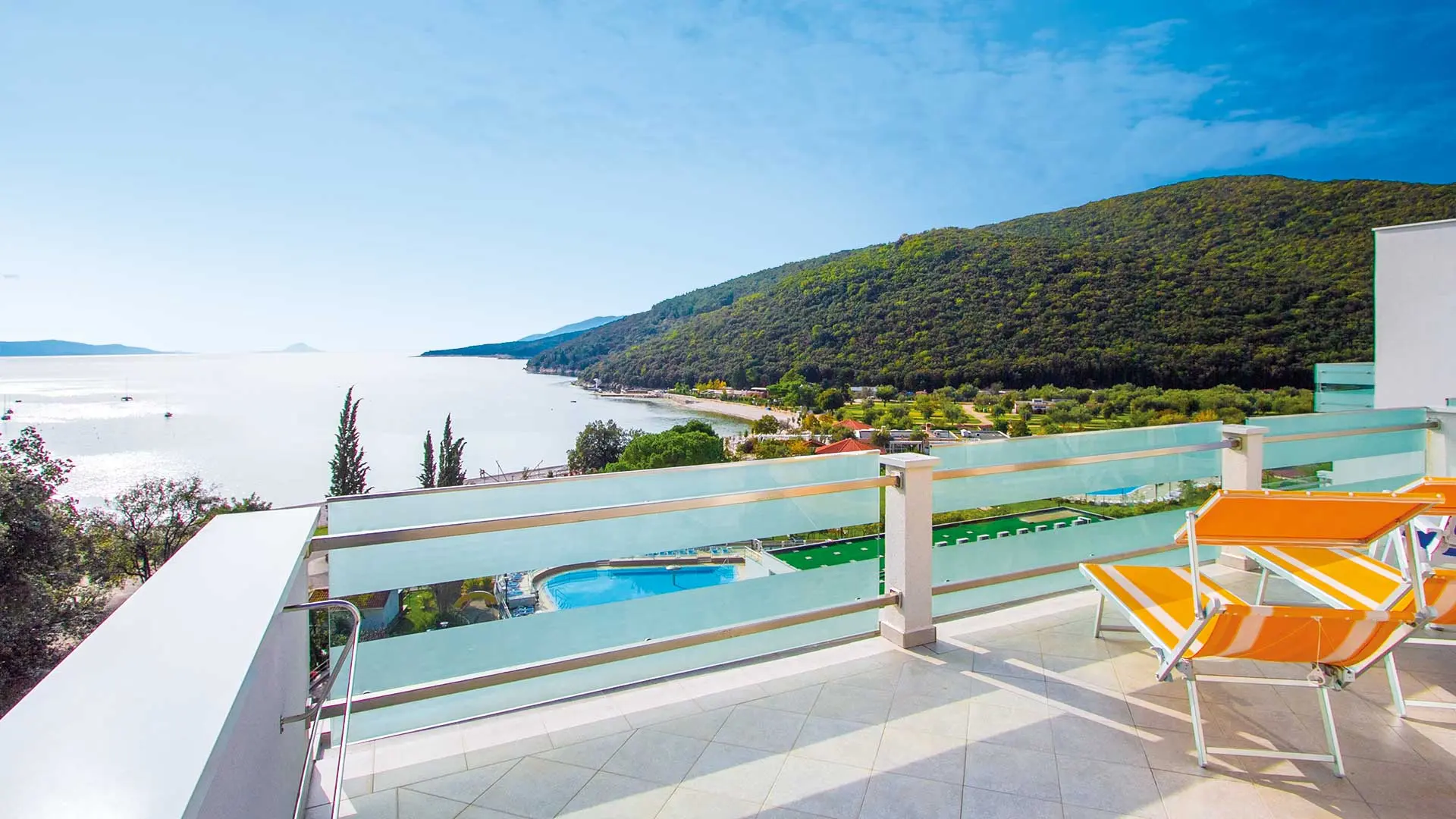 (K)urlaub am Mittelmeer Ausblick vom Hotel