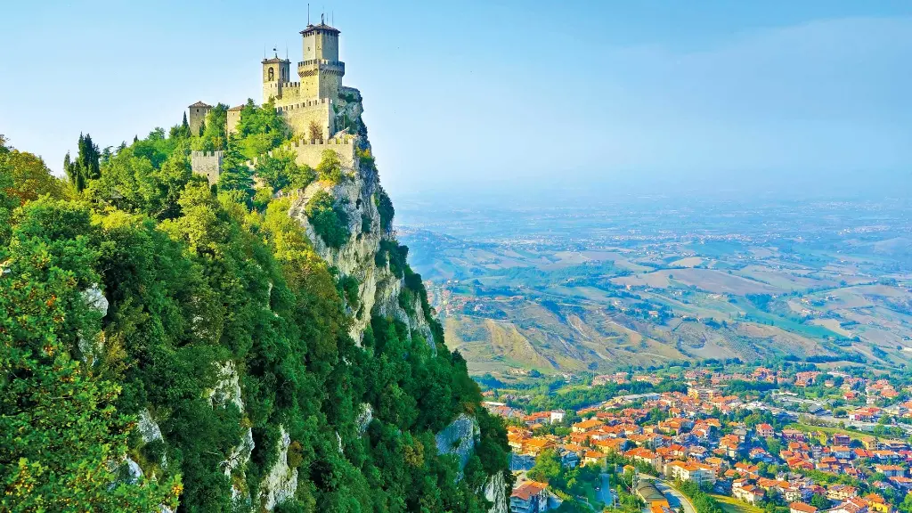 Italien  Rimini & Mehr - Zwergstaat San Marino mit seiner Festung
