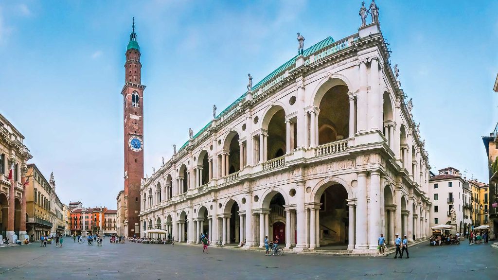 Italien  Magisches Venedig - Basilica Palladiana
