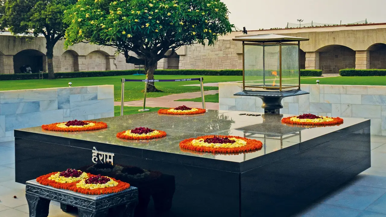 Magisches-Indien_Raj_Ghat-Denkmal