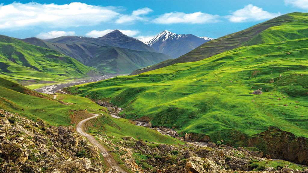 Aserbaidschan Land des Feuers Mystische Gebirgswelt im Großen Kaukasus