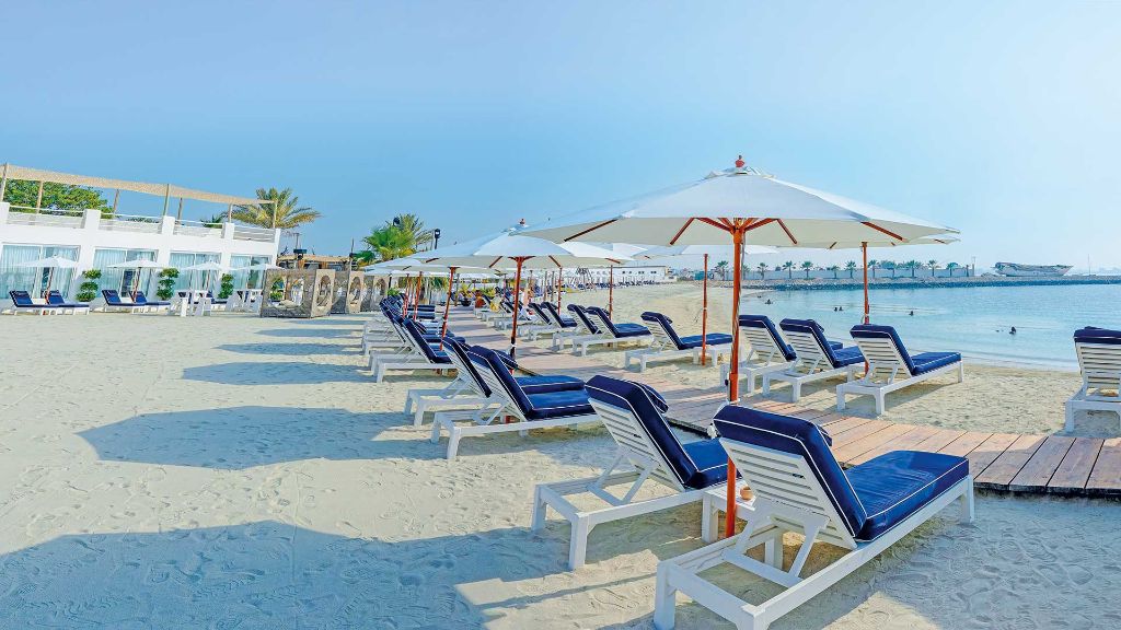 Bahrain  Die Perle im arabischen Golf - Hotelbereich am Solymar Beach
