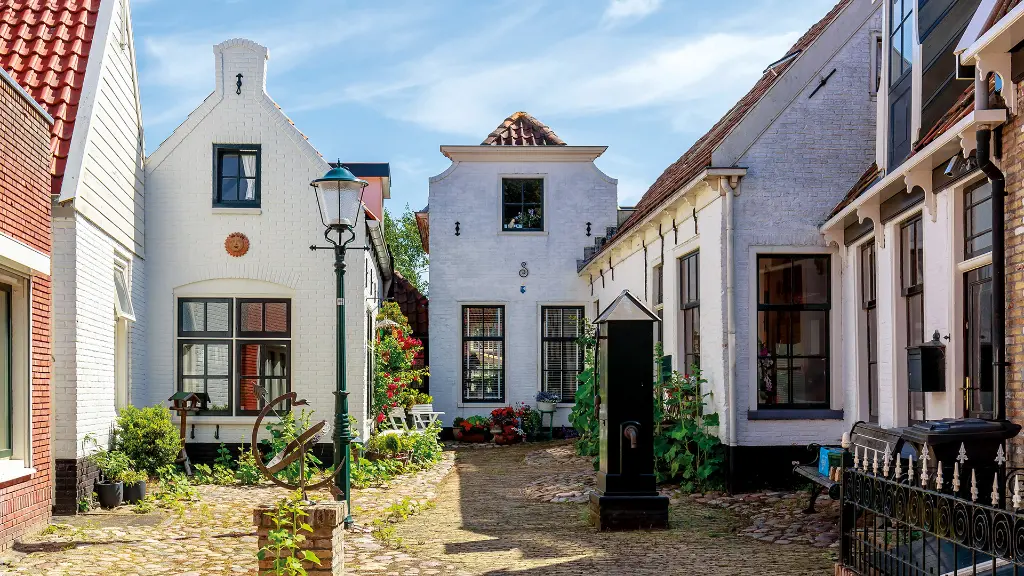 Hollaendische Wassertraueme - Den burg