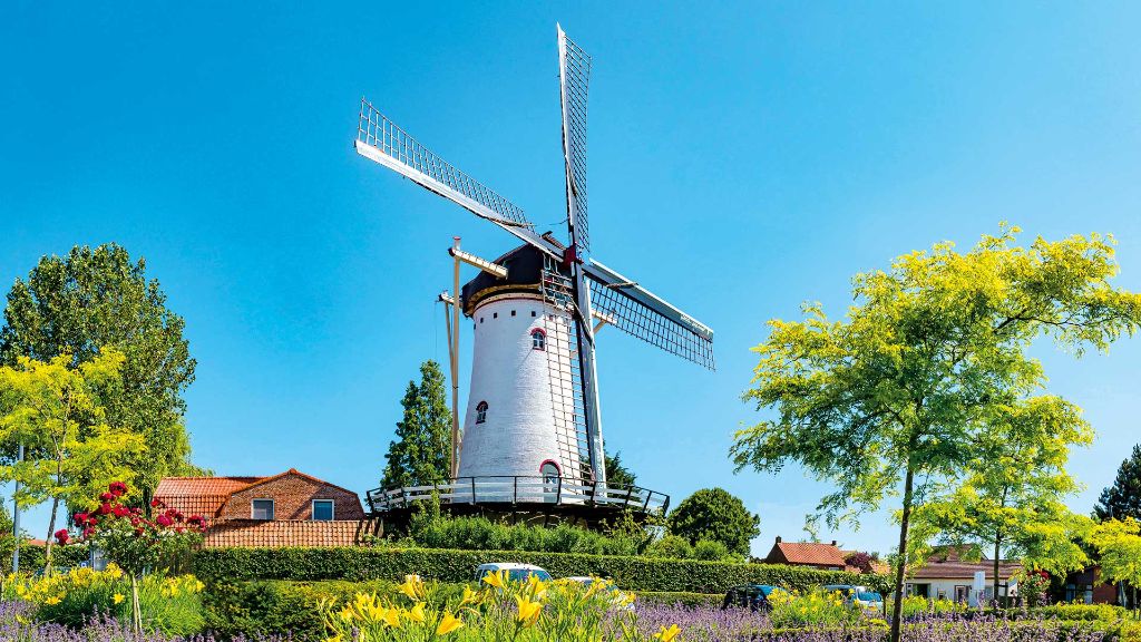 Benelux Zu Besuch bei unseren königlichen Nachbarn - Niederlande: Windmühle in Zeeland
