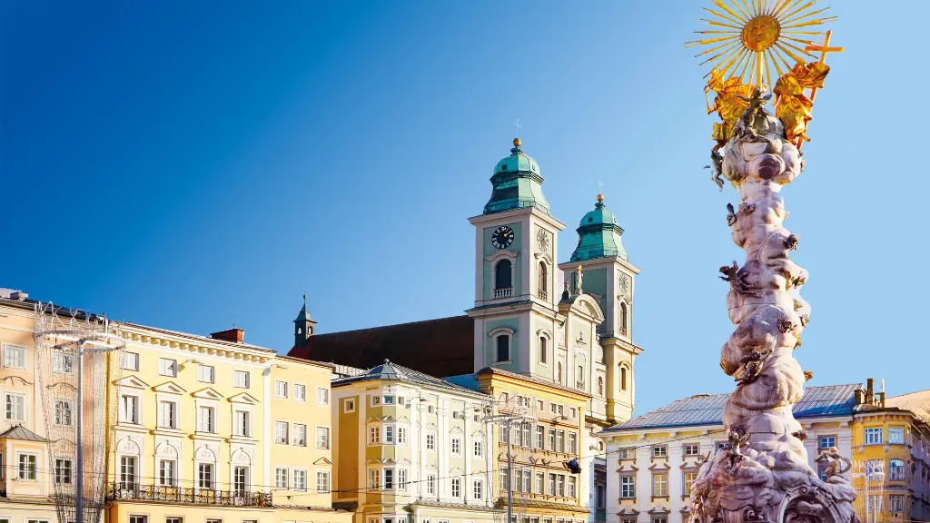 5334_A-ROSA-Adventszauber_content_1920x1080px_Hauptplatz_Linz_Dom