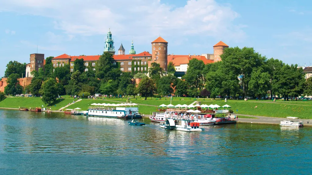 5357-Krakau-und-Schlesien_content_1920x1080px_Wawelschloss-mit-Weichsel