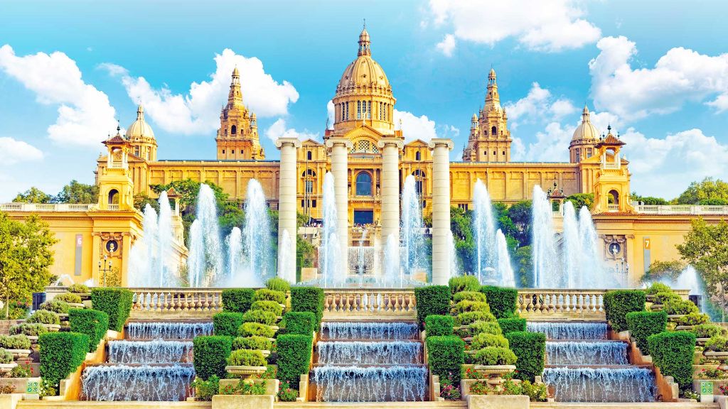 Viva España an der Costa Brava - Wasserspiele „Font Màgica“ in Barcelona