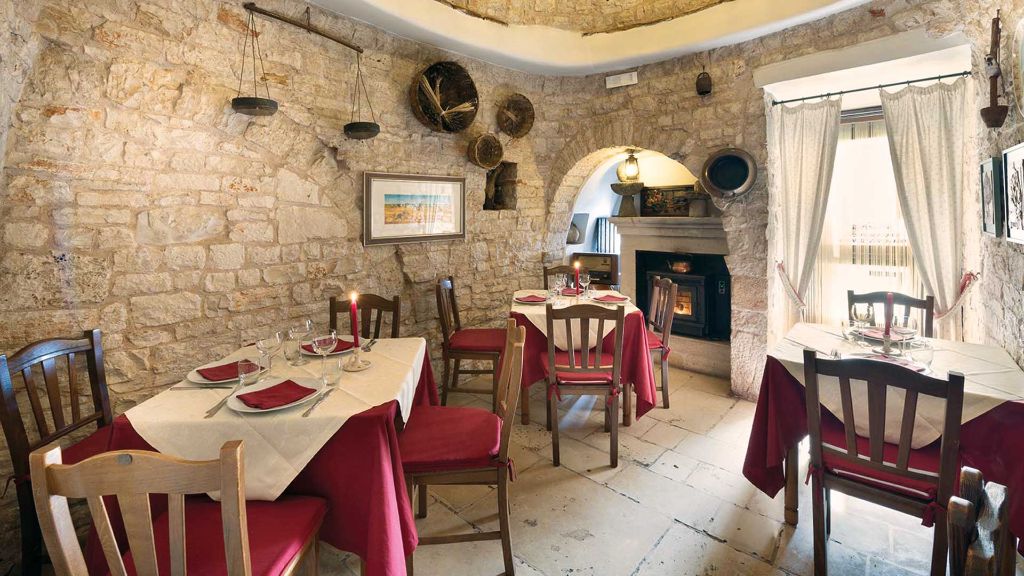 Italien Apulien Strahlende Schönheit - Erlebnis Trulli-Restaurant