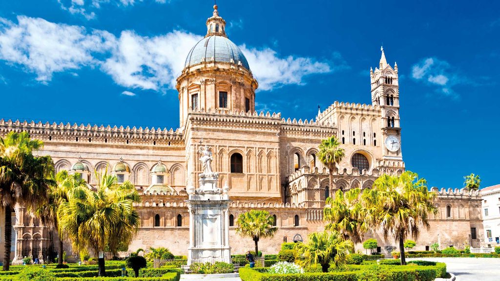 Italien Sizilien Inselgöttin unter dem Ätna - Inselhauptstadt Palermo