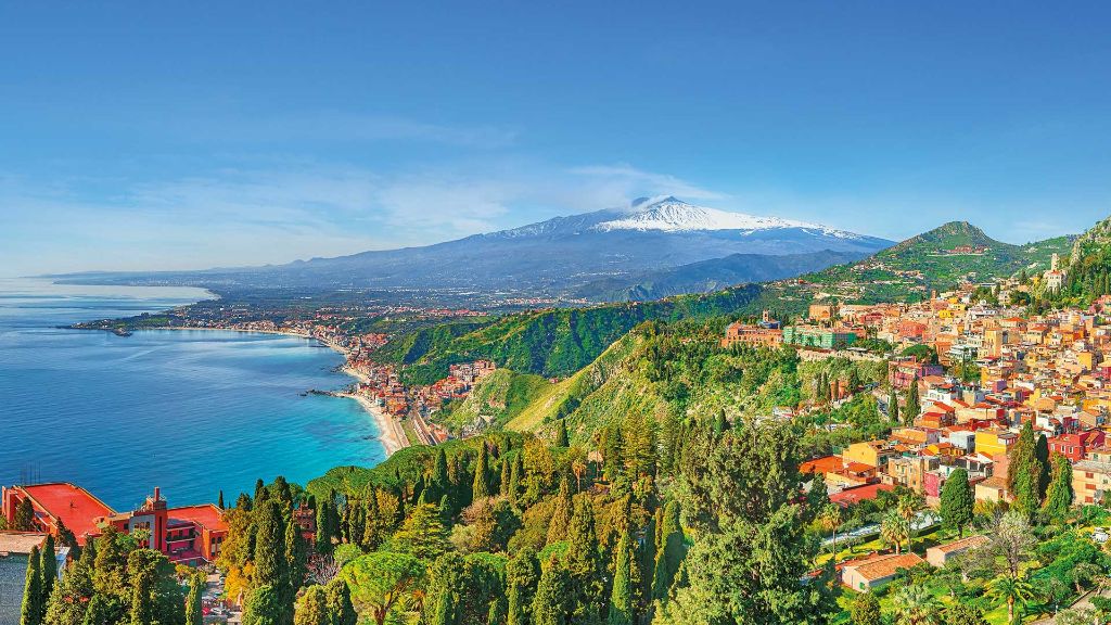 Italien Sizilien Inselgöttin unter dem Ätna - Küste bei Taormina