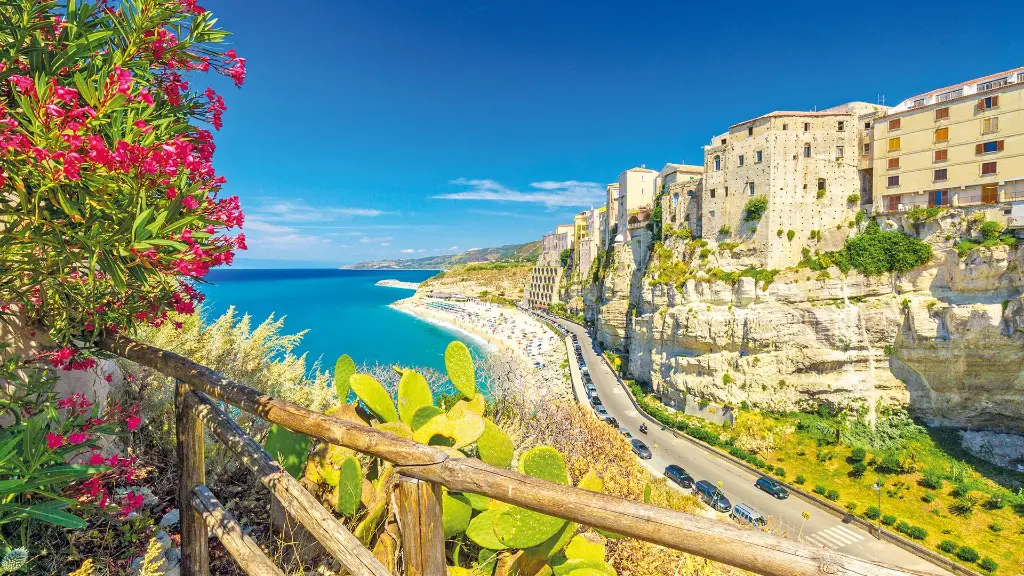 6085-88_Bella-Calabria_content_1920x1080px_Tropea
