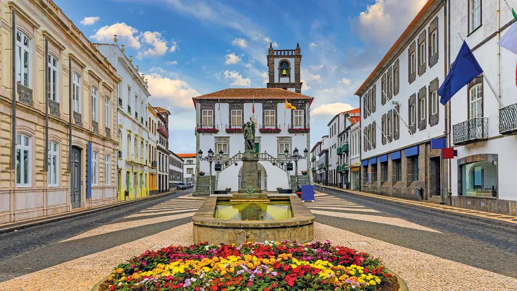 Azoren-Insel São Miguel Stadthalle von Ponta Delgada
