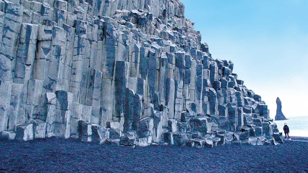 Island Gletcher, Geysire & gastfreundliche Wikinger - Reynisfjara Strand
