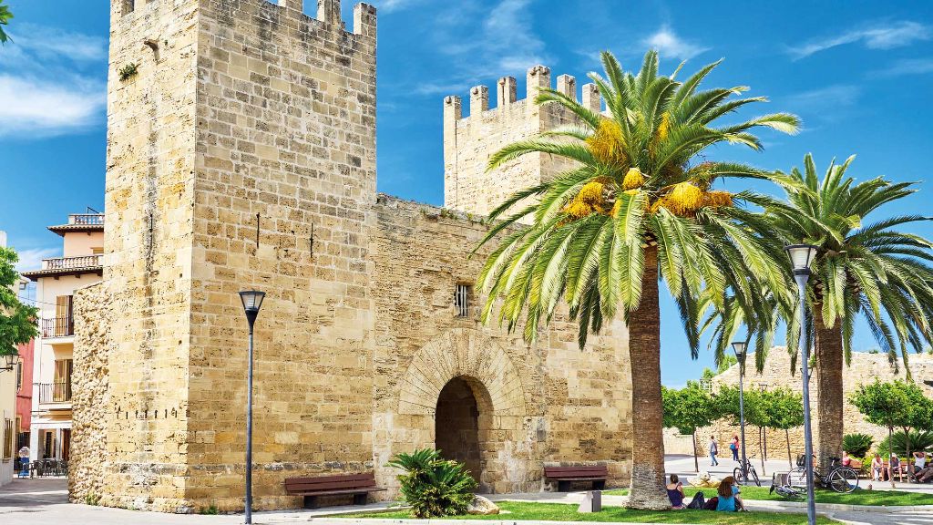 Premium-(K)urlaub auf Mallorca Porta del Moll in Alcúdia