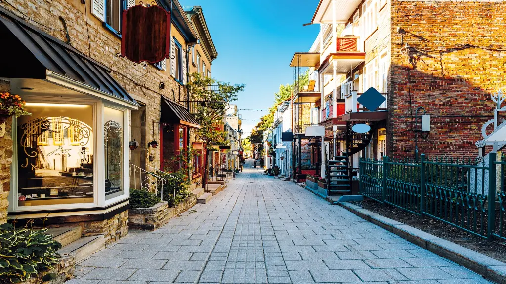 5882_Goldener_Herbst_Kanadas_Osten_Content_altstadt_quebec