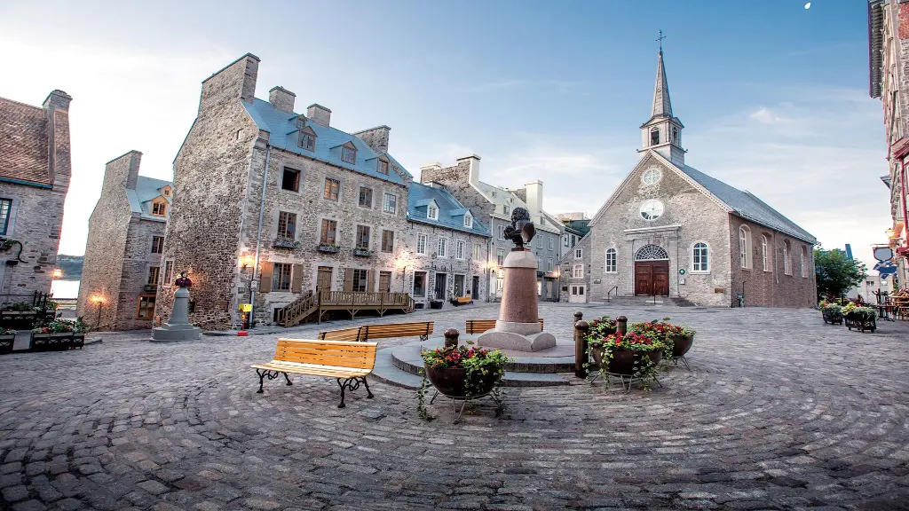 5882_Goldener_Herbst_Kanadas_Osten_Content_Place-Royale_quebec
