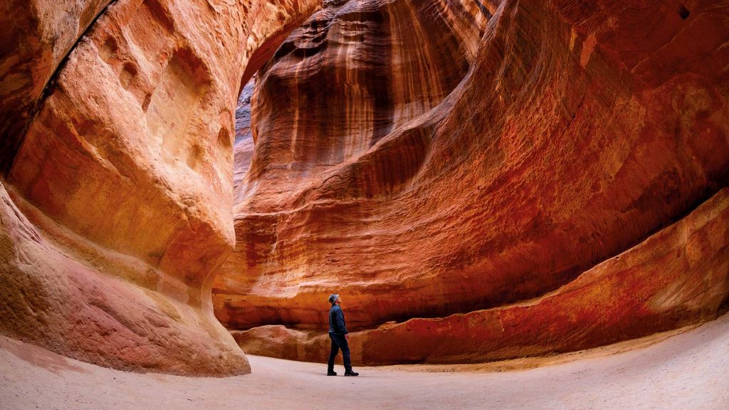 Totes Meer & die Kulturschätze Jordaniens Felsszenerie in Petra