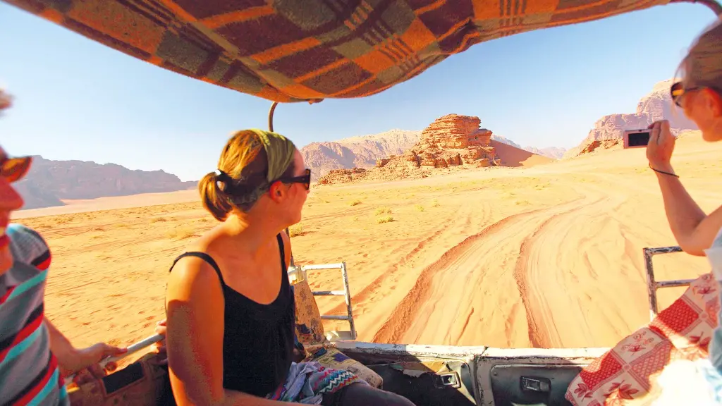 Totes Meer & die Kulturschätze Jordaniens Geländewagensafari in Wadi Rum