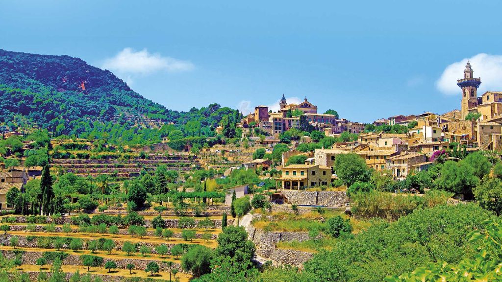 Mallorca zum Verlieben Blick auf Valldemossa