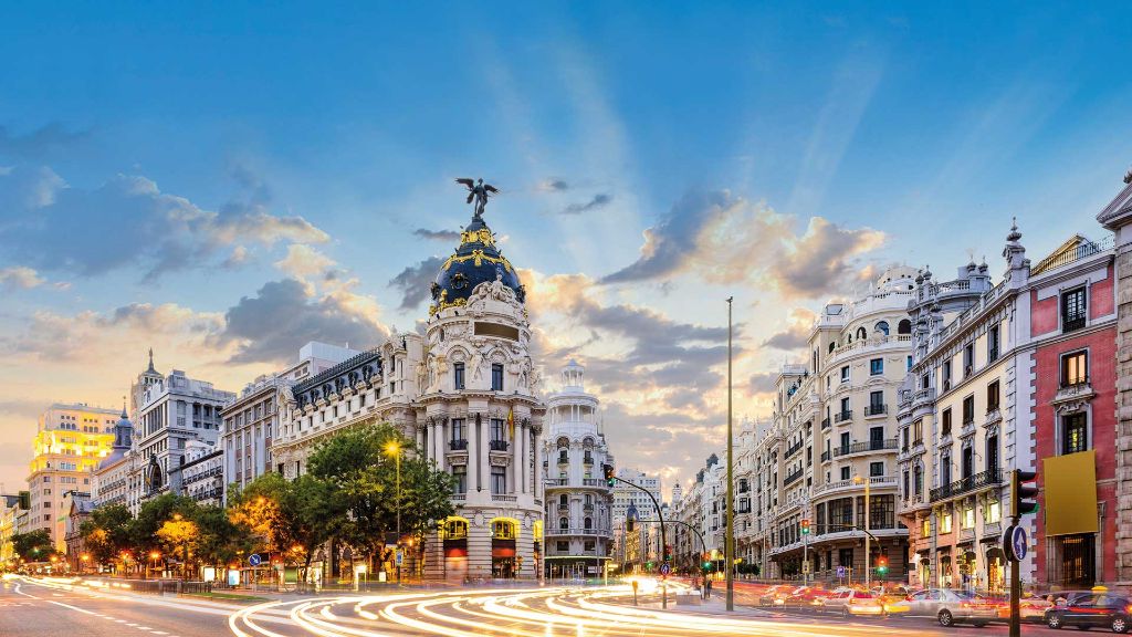 Spanien Städte-Erlebnis Madrid - Calle de Alcala