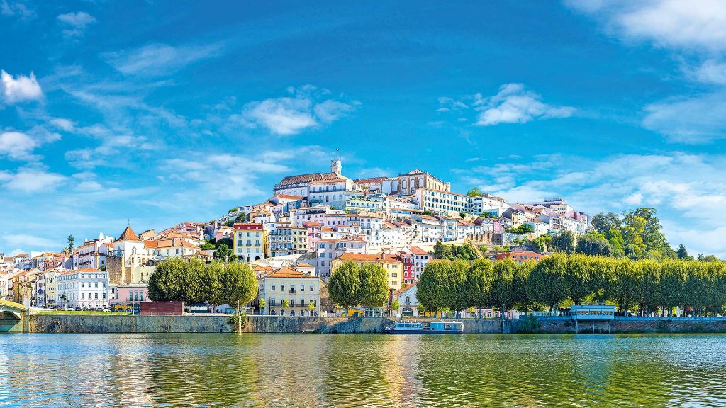 Glanzlichter Portugals Altstadt von Coimbra