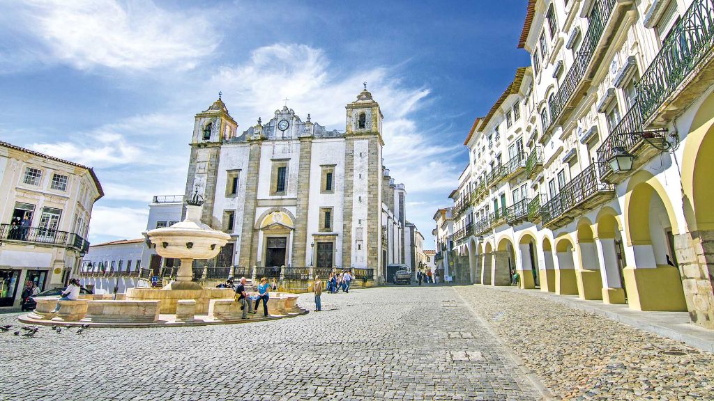 Glanzlichter Portugals Évora