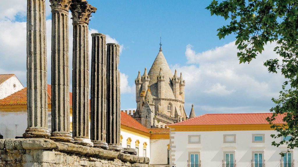 Algarve-und-Lissabon Évora – Diana-Tempel