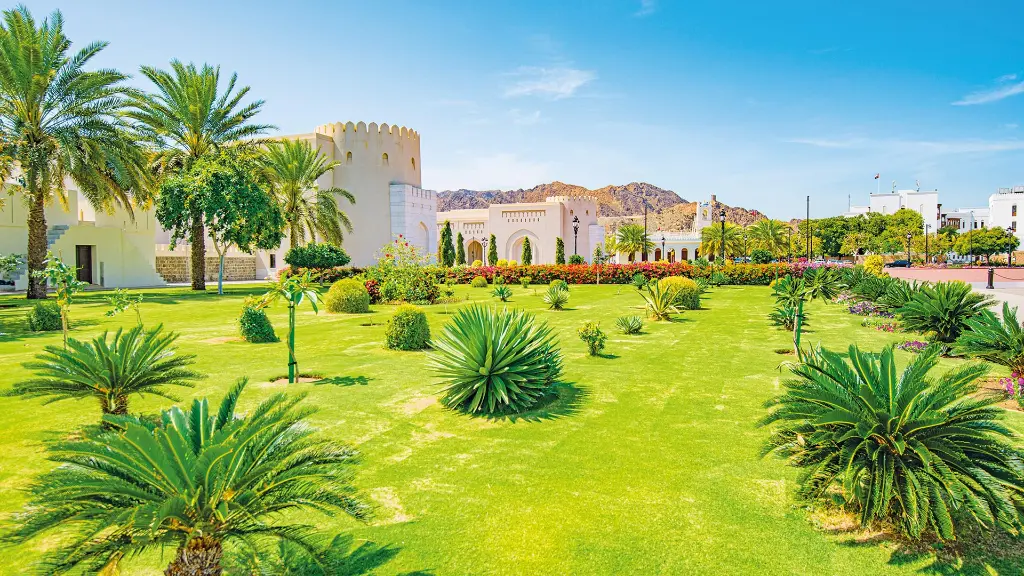 6041_Oman_Sansibar_content_Gartenanlage_am_Al_Alam Palast 