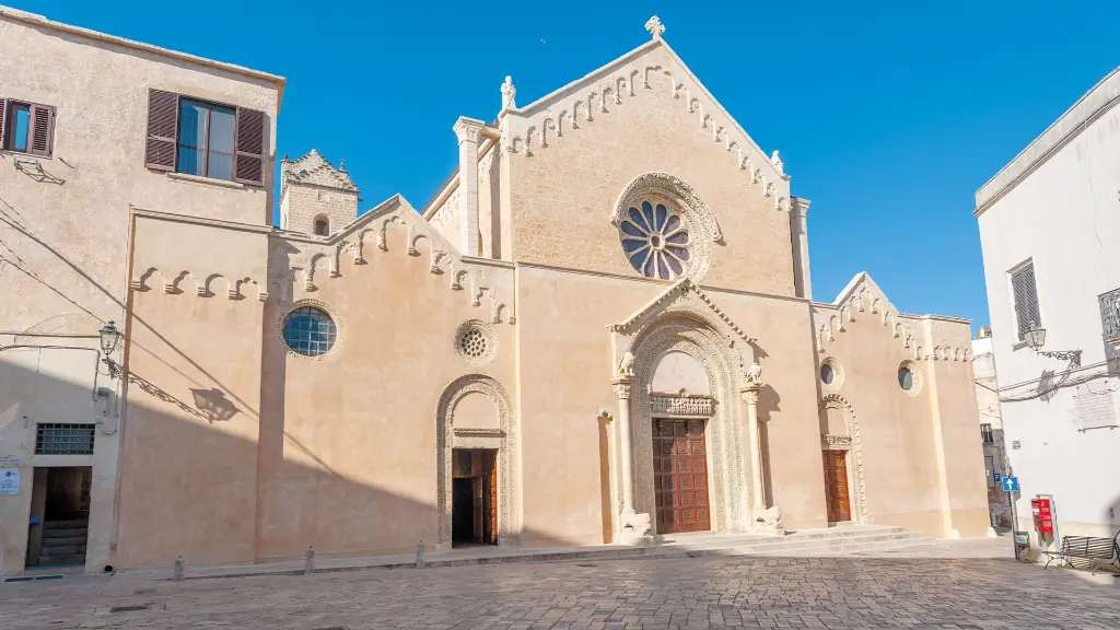 Apulien_Basilika-Santa-Caterina-d-Alessandria