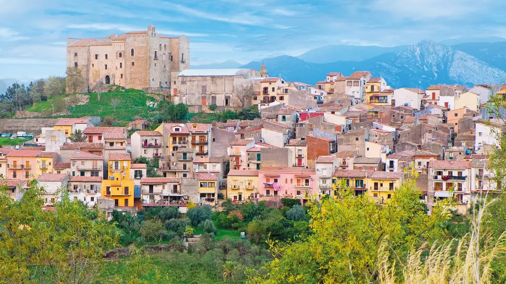 Sizilien_Inselgoettin-unter-dem-Aetna_Castelbuono