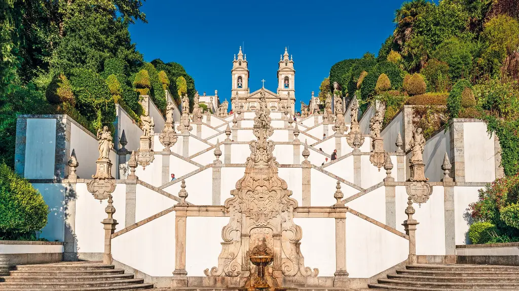 6632-35_glanzlichter-portugals_content_1920x1080px_Bom-Jesus-do-Monte