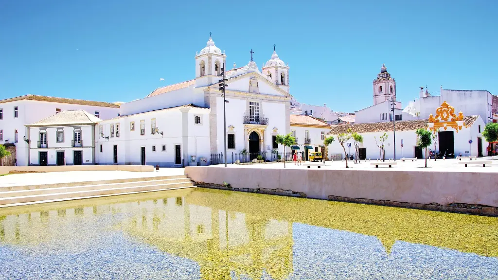 6636-37_Algarve-Lissabon_content_1920x1080px_lagos
