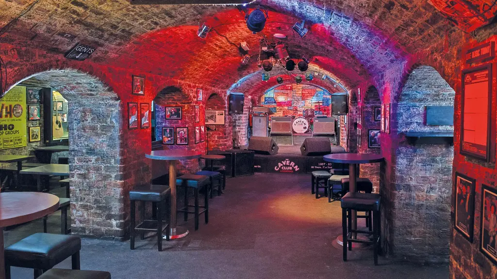 6652_Nordengland-Wales-IsleOfMan_cavern_3