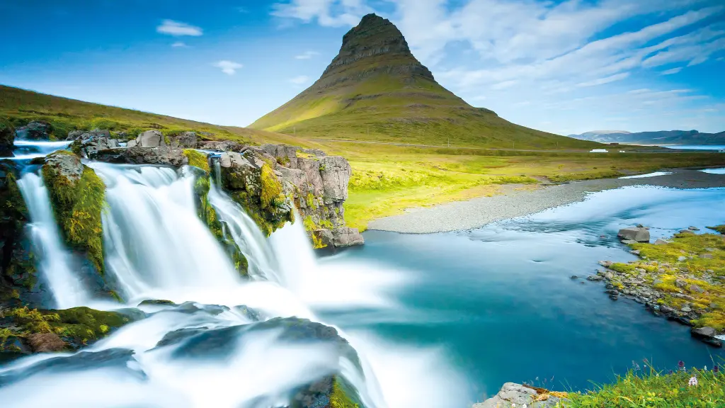 6653_Sagenhaftes-Island_content_1920x1080px_Kirkjufell