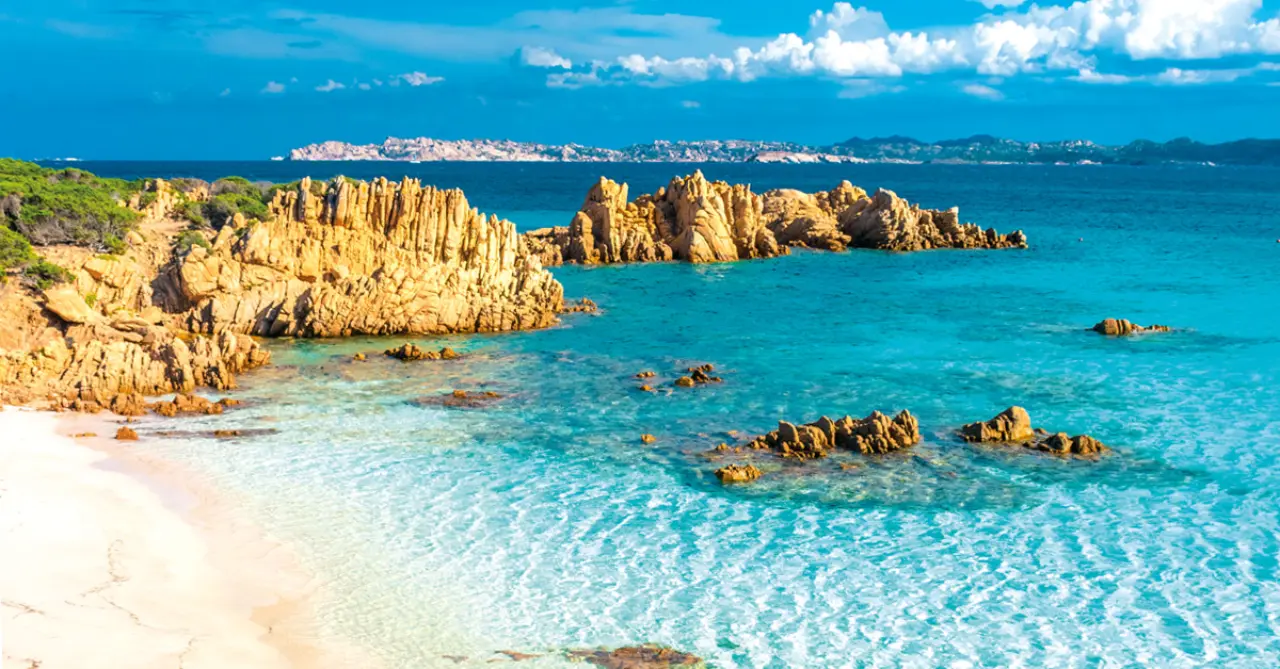 Sardinien Smaragd im Mittelmeer trendtours