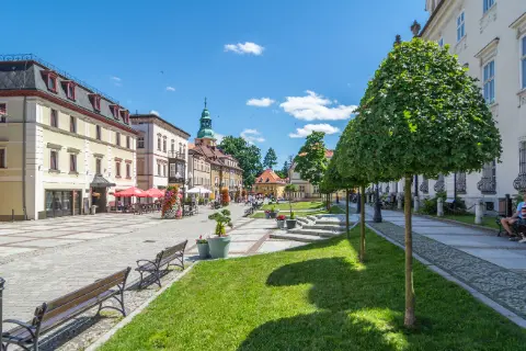 Schlosspark Lomnitz mit Gutshof (zubuchbar)-placeholder