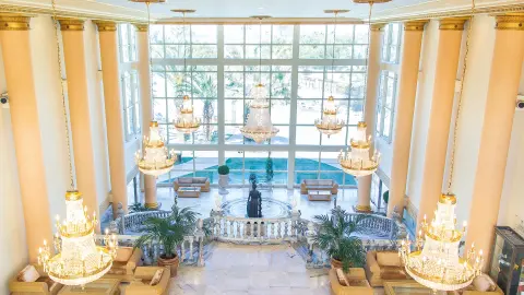 BCN112_Kurlaub-Costa-Dorada_content_1920x1080px_Hotelbild_Palas-Pineda_Lobby-placeholder