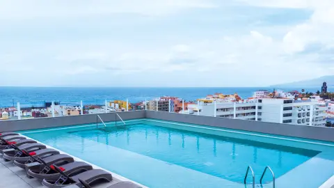 TFS111_7259_kurlaub_Teneriffa_content_1920x1080px_Hotel-AF-Valle-Orotava_pool-placeholder