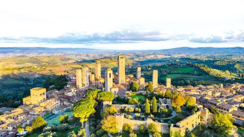 5346_Dolce_Vita_Toskana_content_1920x1080px_San-Gimigniano_Toskana-placeholder
