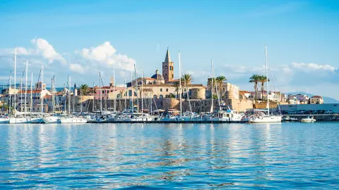 5399_Korsika_Sardinien_content_1920x1080px_Alghero_kirche-placeholder