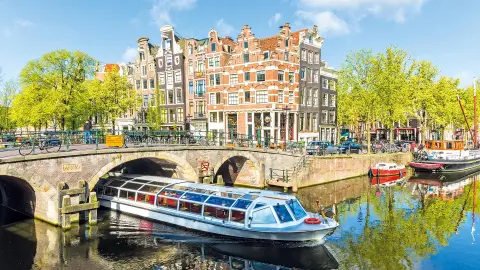5352_holland-zum-verlieben_content_1920x1080px_amsterdam_grachtenfahrt-placeholder