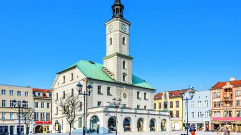 5377-Krakau-und-Schlesien_content_1920x1080px_Gleiwitz_altstadt_rathaus-placeholder