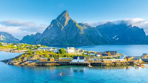 5361-Sehnsuchtsziel-Nordkap_content_1920x1080px_lofoten-2-placeholder
