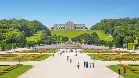 5379_Staedte-Erlebnis-Wien_content_1920x1080px_Gloriette-in-Wien-placeholder