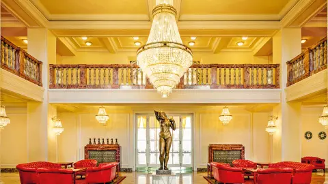 5389_Premium-Kurlaub-Karlsbad_content_1920x1080px_Lobby-placeholder